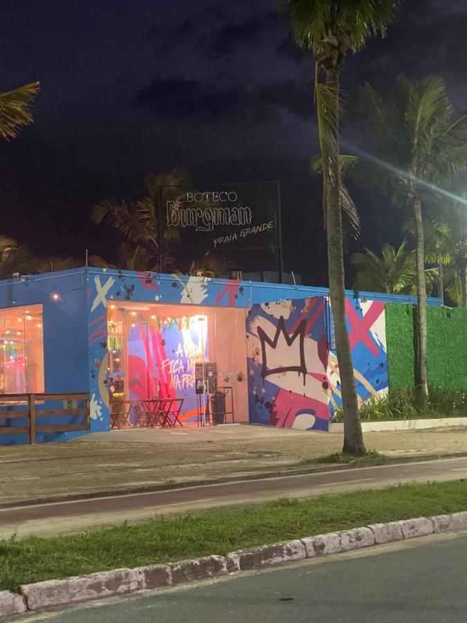 Apto A 50M Da Praia, Com Ar Condicionado, Wifi , Portaria 24H Praia Grande  Kültér fotó