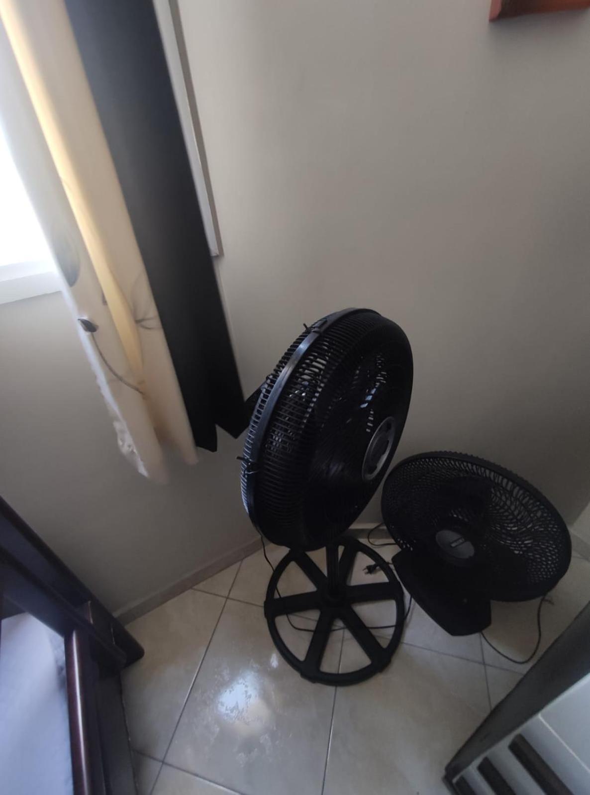 Apto A 50M Da Praia, Com Ar Condicionado, Wifi , Portaria 24H Praia Grande  Kültér fotó
